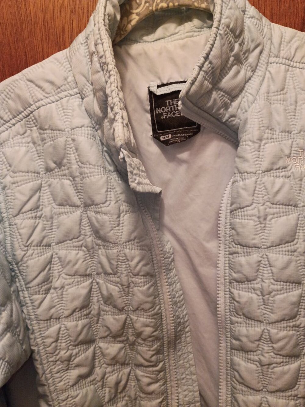 Women's Light Blue North Face Thermoball jacket~M~ - Picture 2 of 4